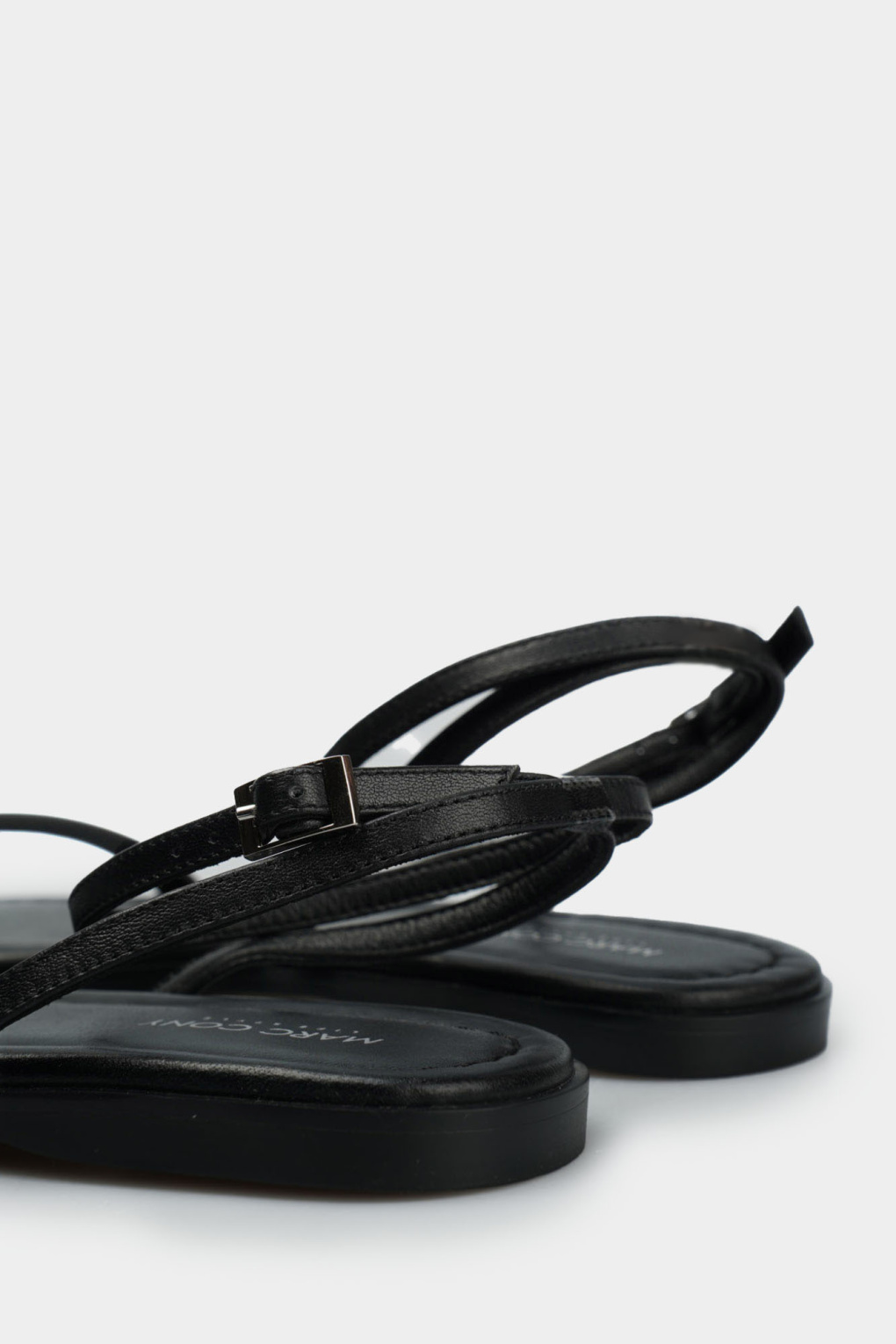 Сандалии Marc Cony